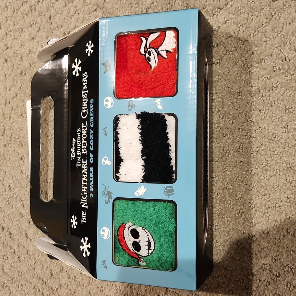 NEW The NightMare Before Christmas sock set. NEW